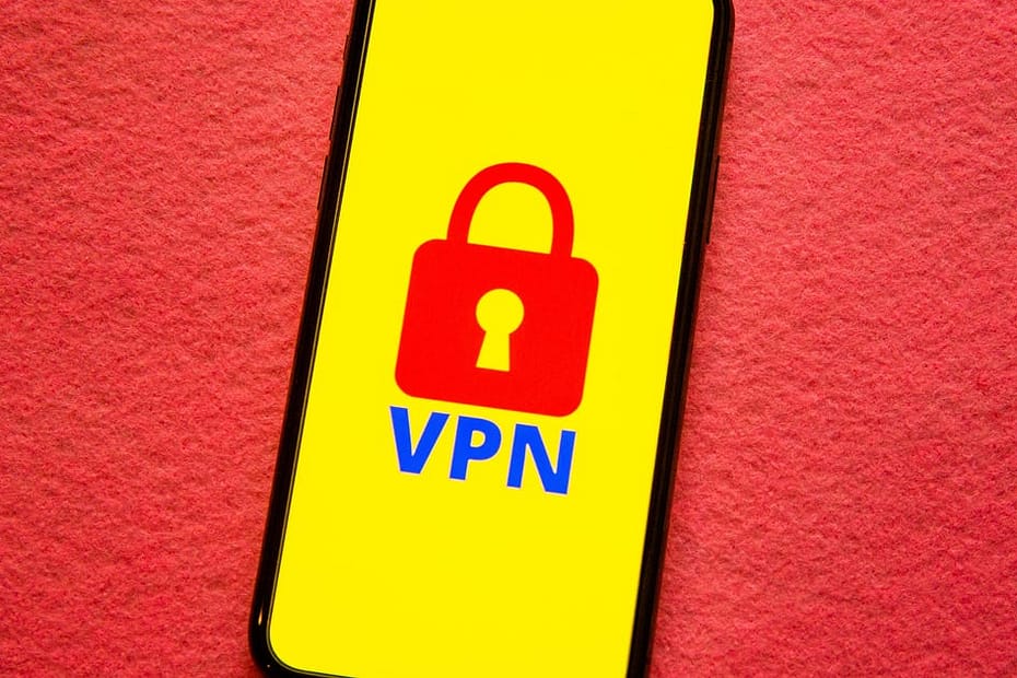016 vpn generic logo on phone security 2021