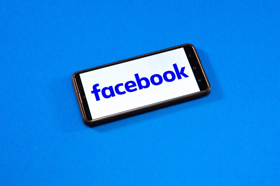 facebook logo 2022 055